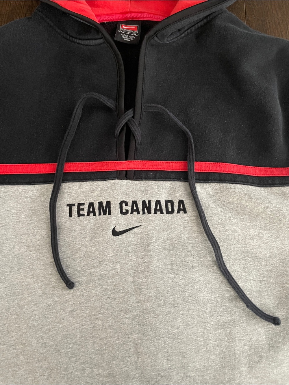 Vintage Nike Team Canada Hoodie - Picture 2 of 6